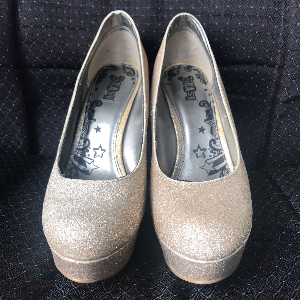 Gold Glitter platform heels